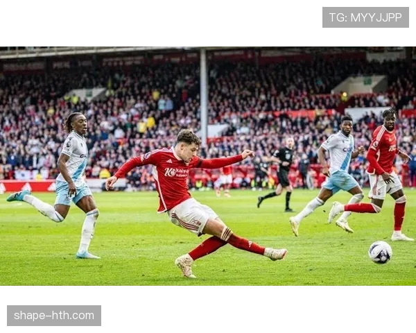 纽卡斯尔新赛季阵容焕然一新,关键球员表现成关注焦点 纽卡斯尔新赛季阵容焕然一新,关键球员表现成关注焦点