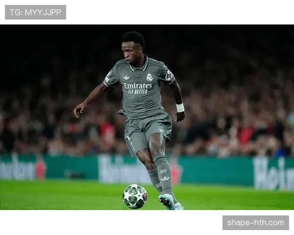 皇马防线铁闸再显神勇，稳固后防助力球队争冠