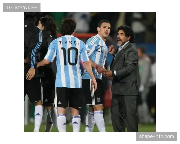 梅西 vs 马拉多纳:同代球王的进攻效率与战术影响力对比 梅西 vs 马拉多纳:同代球王的进攻效率与战术影响力对比